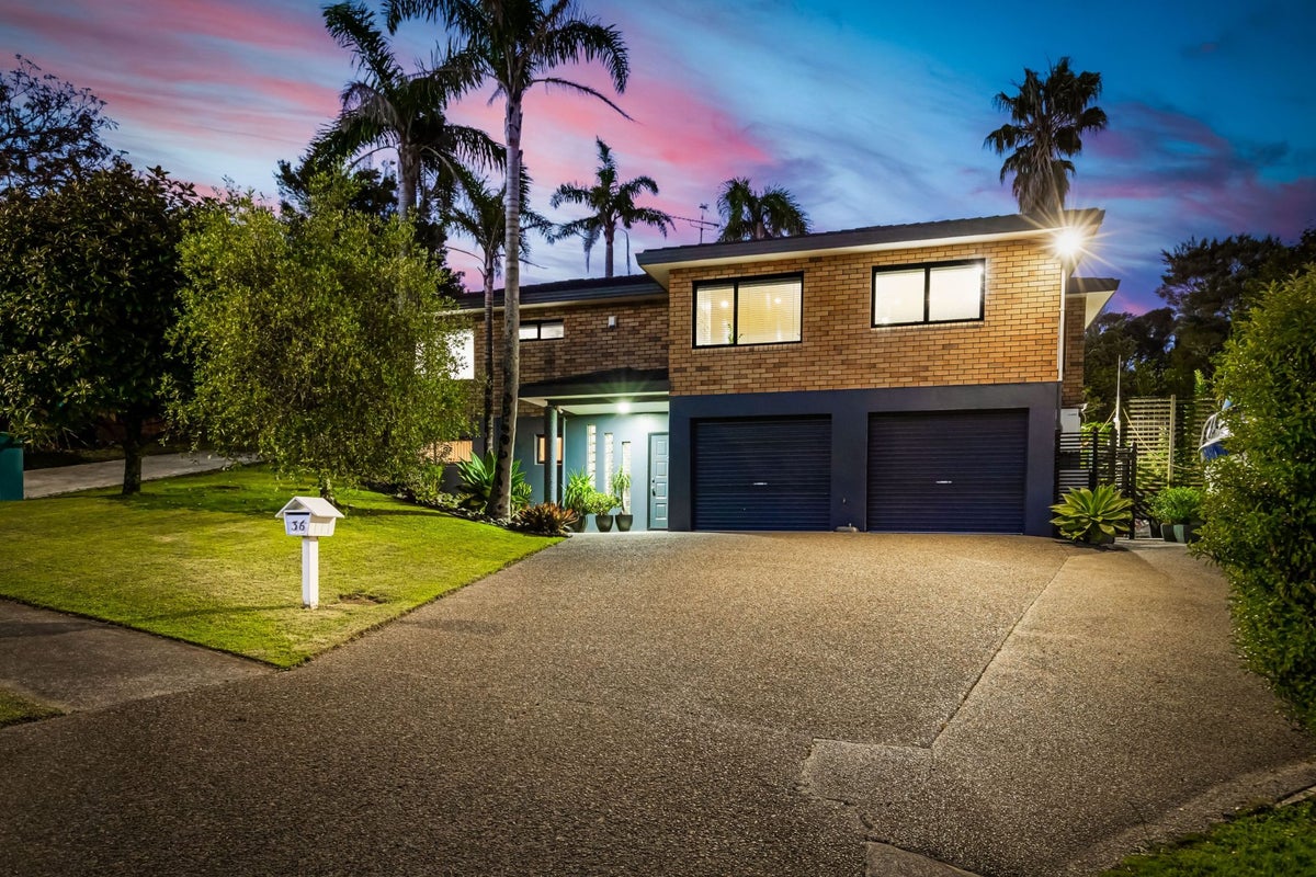36 Rhinevale Close, Henderson, Auckland - Carousel 2