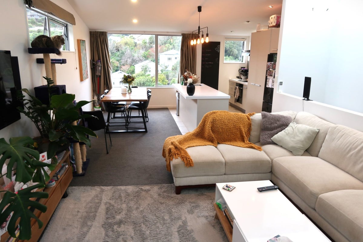 23 Tiketike Way, Brooklyn, Wellington - Carousel 2