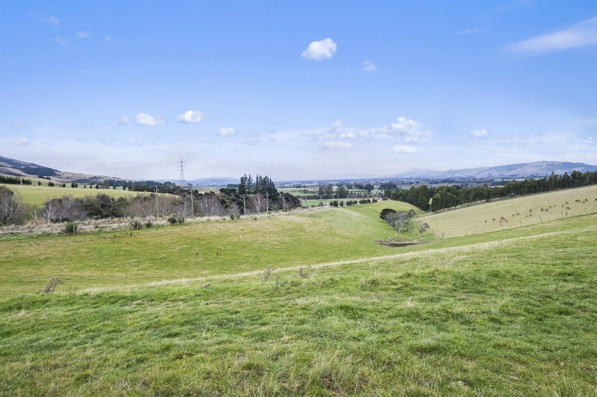 215 Munro Road, Berwick, Outram - Carousel 28