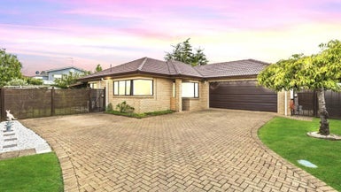 72 Sheriff Place, Randwick Park, Auckland - Carousel 1