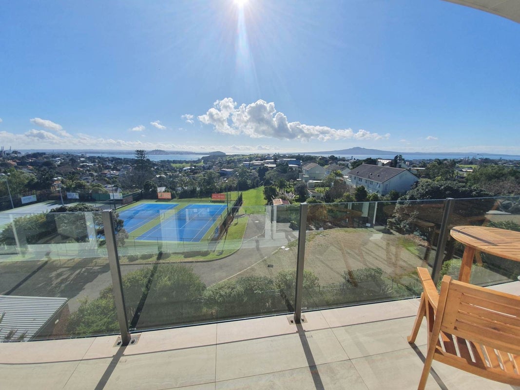 4/160 Kepa Road, Orakei, Auckland - Carousel 2