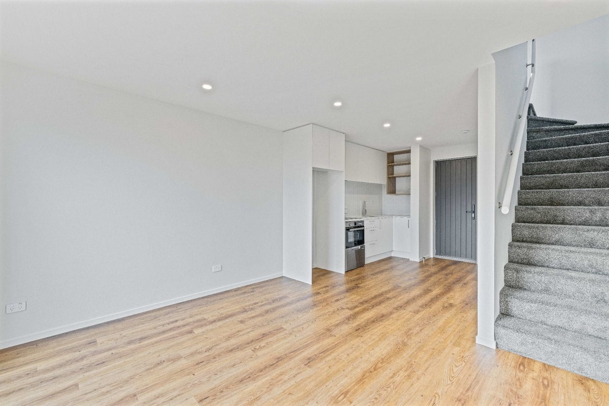 8/29 Bampton Street, Burwood, Christchurch - Carousel 2