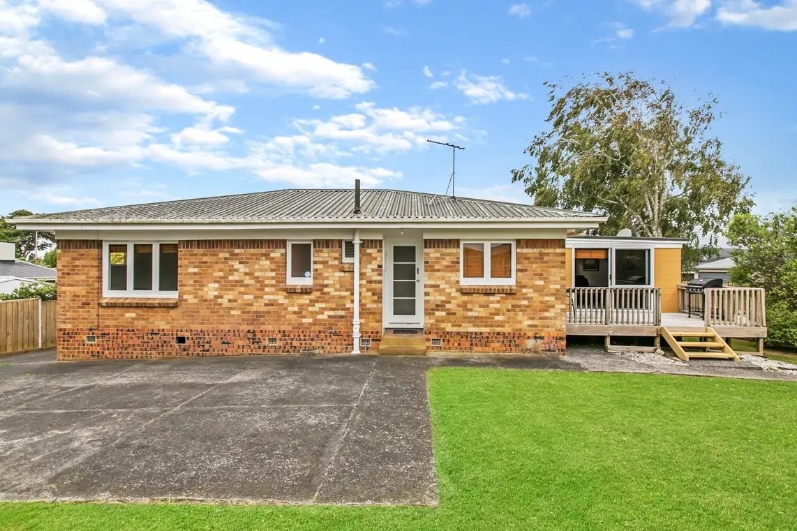 2/435 Great South Road, Opaheke, Papakura - Carousel 1