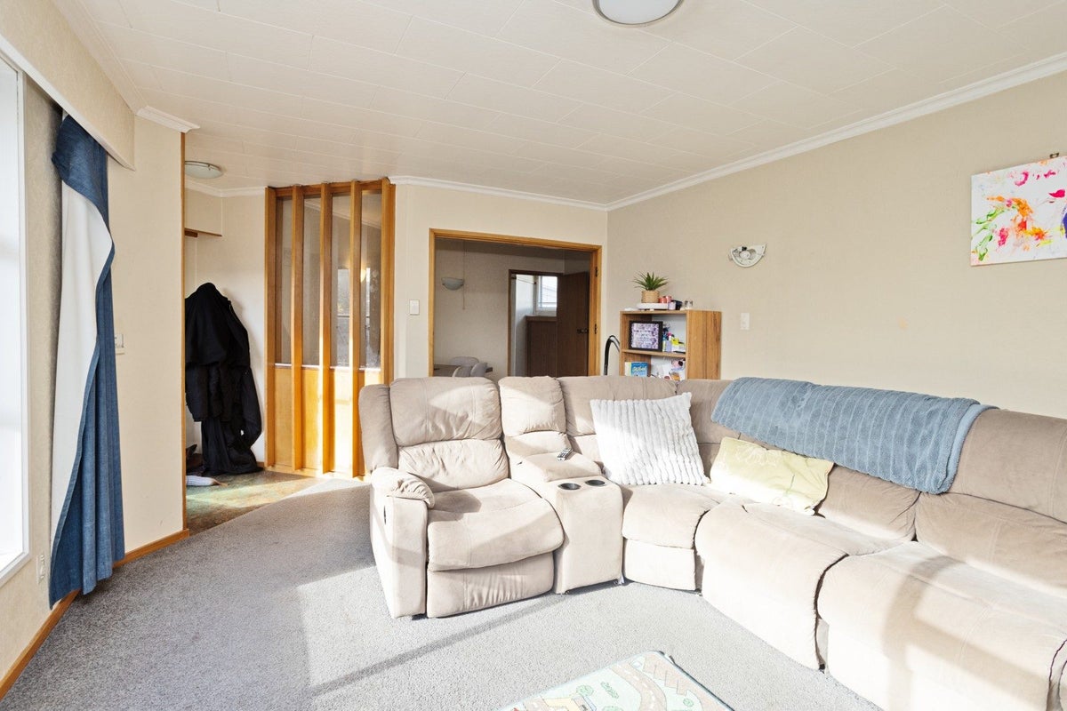62 Banks Street, Richmond, Invercargill - Carousel 2