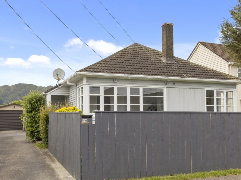 1/48 ATHLONE CRES, AVALON, LOWER HUTT - Carousel 11