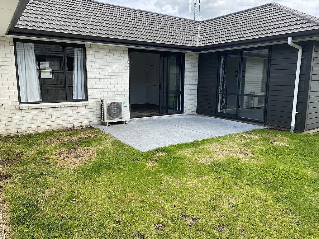 27 Keston Crescent, Flagstaff, Hamilton - Carousel 8