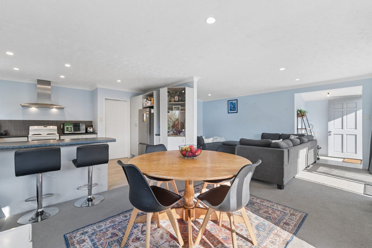2/19 Scott Avenue, Mangere Bridge, Auckland - Carousel 2