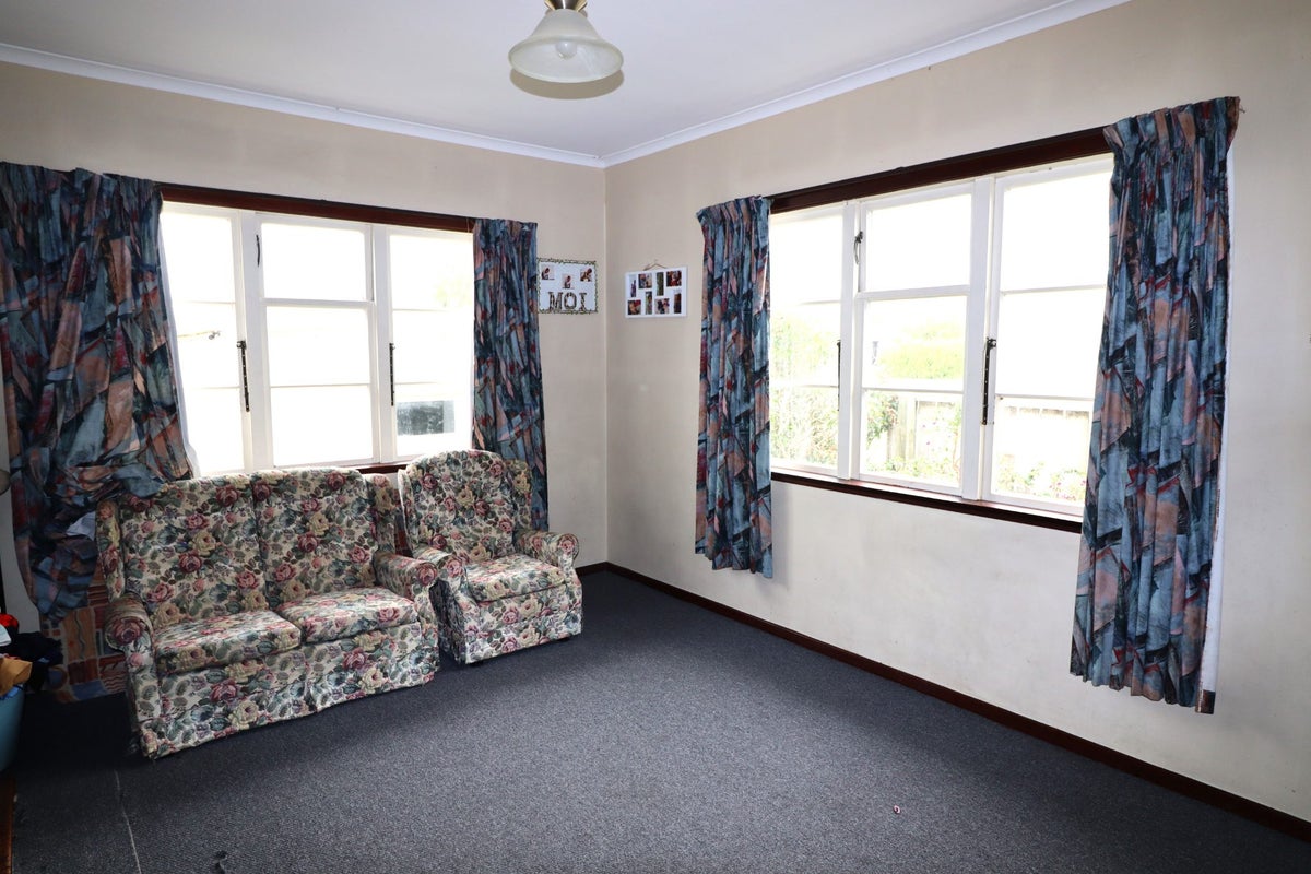 6 Witham Street, Oamaru North, Oamaru - Carousel 2