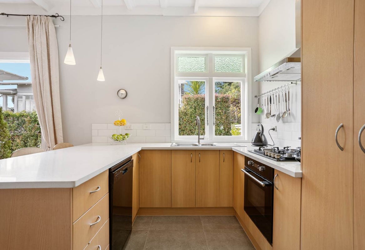 54 Ellerton Road, Mount Eden, Auckland - Carousel 15