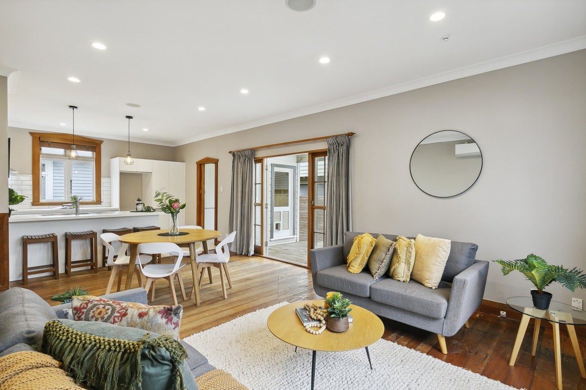 55 Kemp Street, Kilbirnie, Wellington - Carousel 2