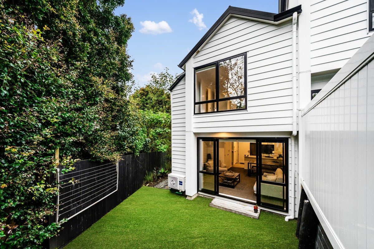 8/5 Arron Street, Ellerslie, Auckland - Carousel 1