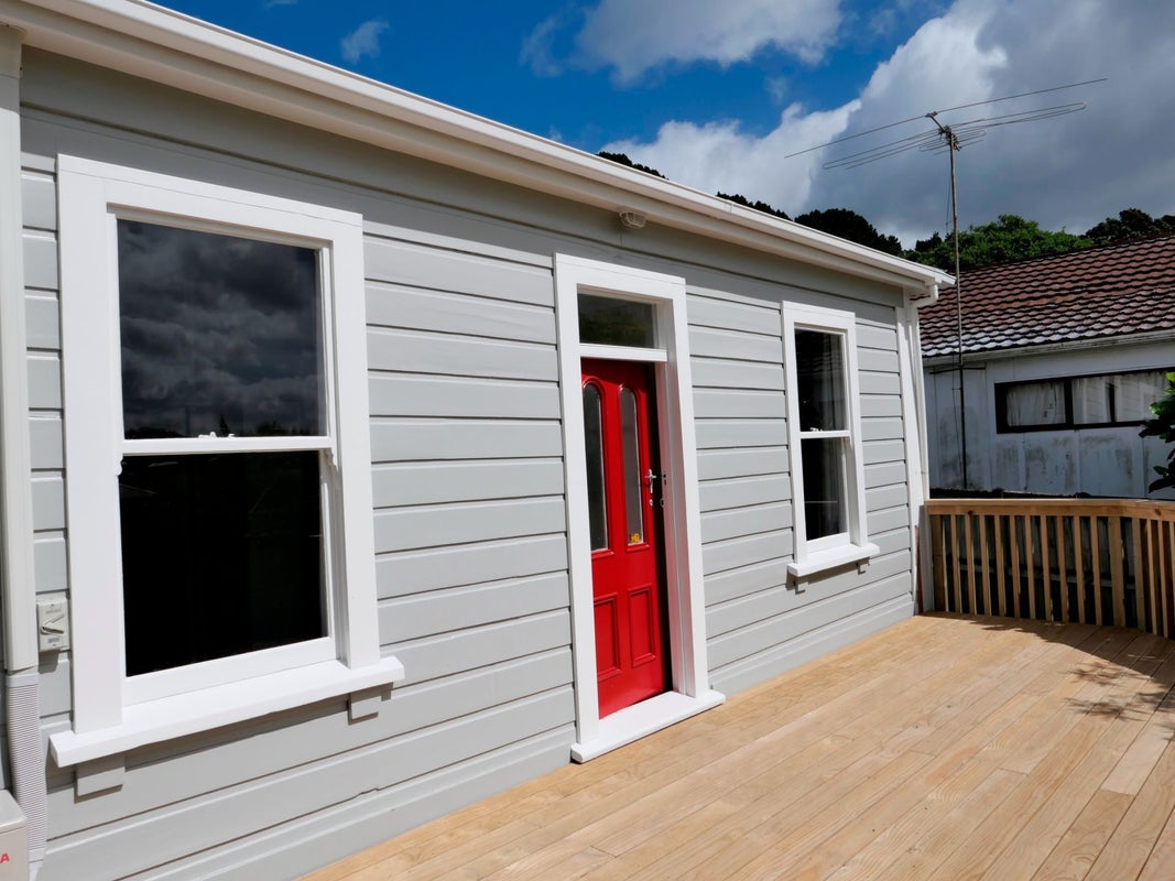 9 Stanley Street, Berhampore, Wellington - Carousel 2