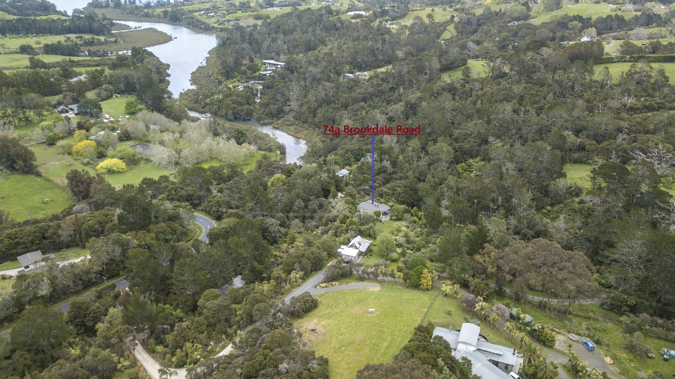 74A Brookdale Road, Riverhead, Albany - Carousel 14