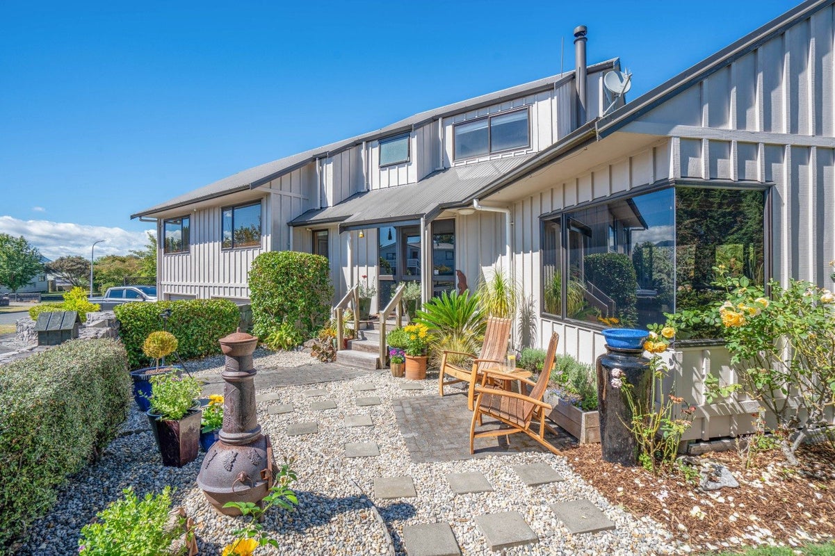 14 Garden Grove, Nukuhau, Taupo - Carousel 1