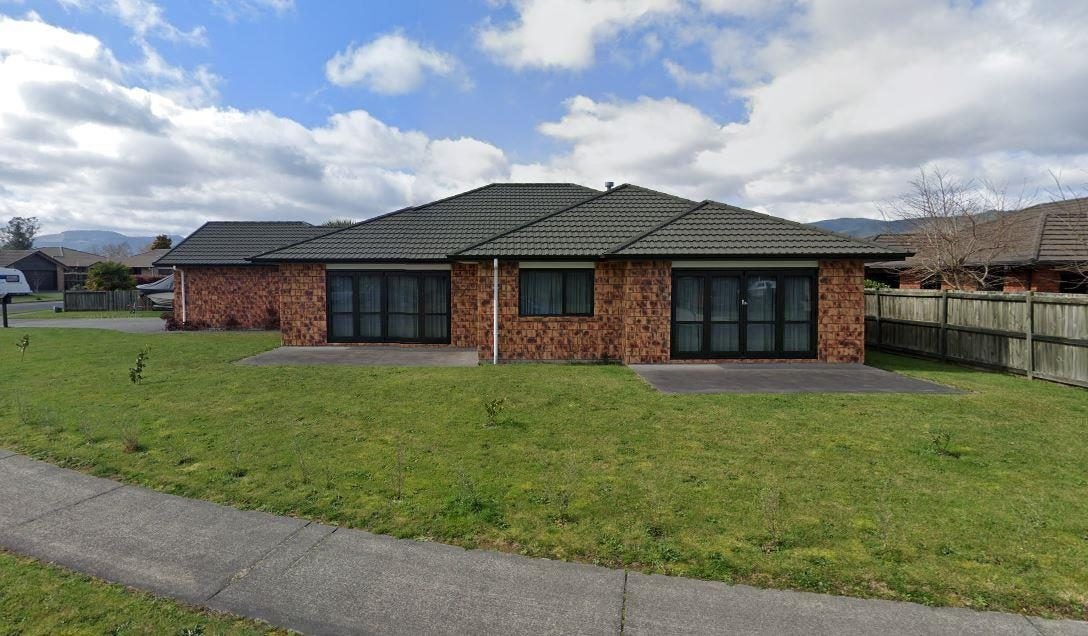 12 Carroll Place, Owhata, Rotorua - Carousel 1