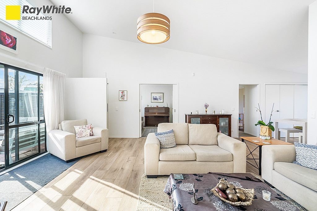 53 Shelly Bay Road, Beachlands, Auckland - Carousel 50