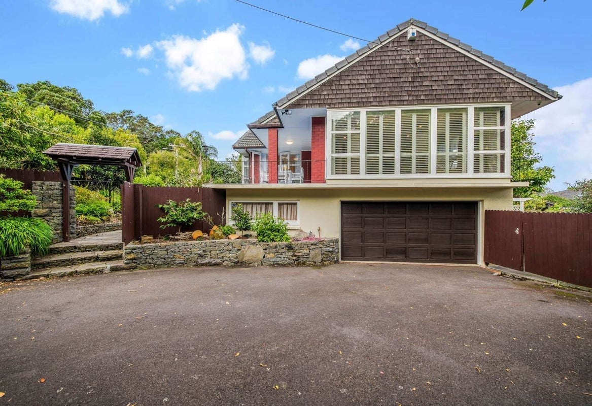 9 Almorah Road, Epsom, Auckland - Carousel 1