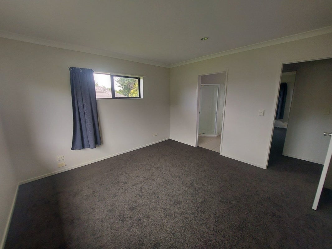 18 Cole Terrace, Kamo, Whangarei - Carousel 10