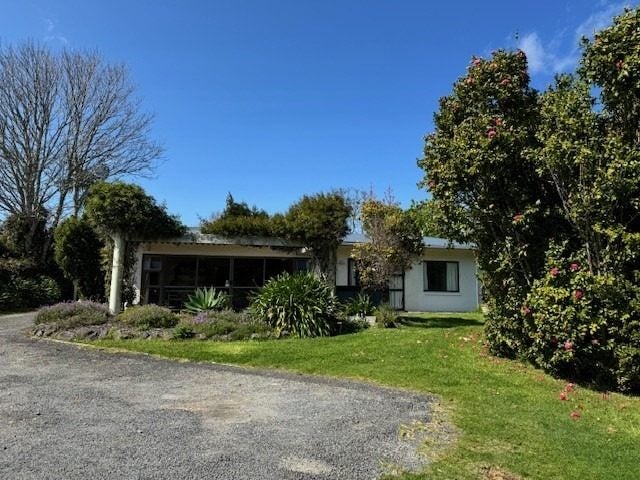 388 Kaitemako Road, Welcome Bay, Tauranga - Carousel 1