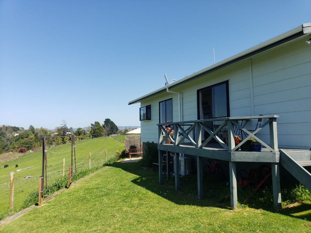 204A Cambridge Road, Bethlehem, Tauranga - Carousel 16