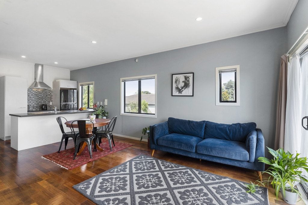 4/191 Sunnynook Road, Wairau Valley, Auckland - Carousel 1