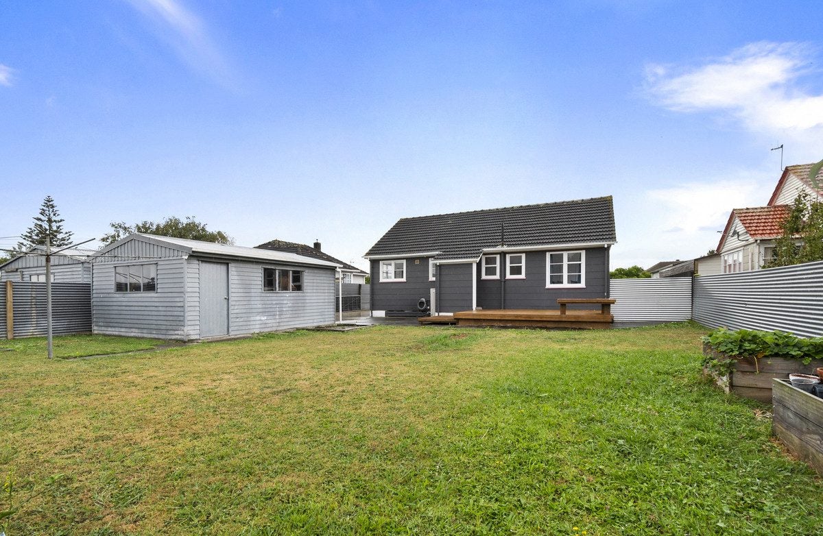 20 Tweed Street, Roslyn, Palmerston North - Carousel 27