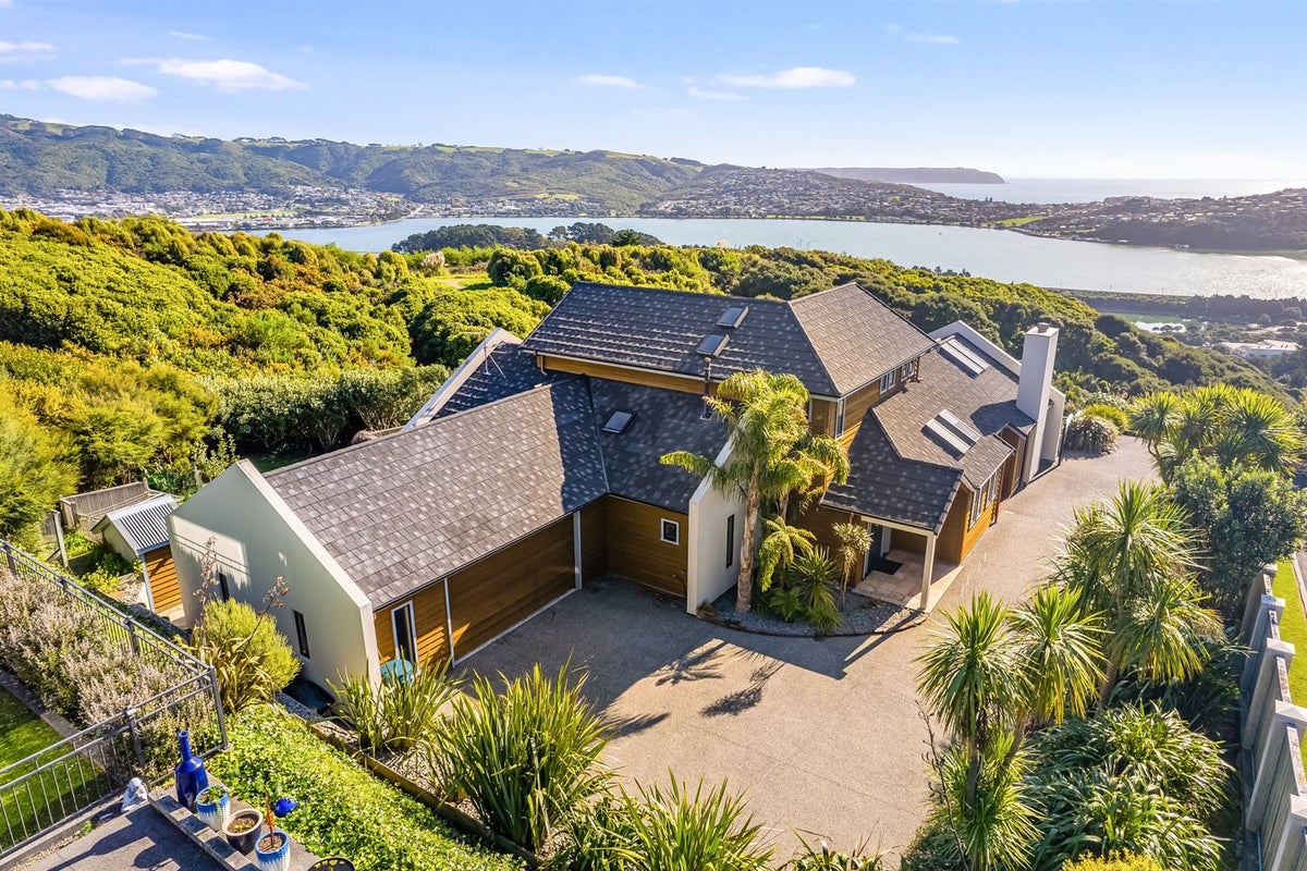 16 Kahurangi Heights, Aotea, Porirua - Carousel 36