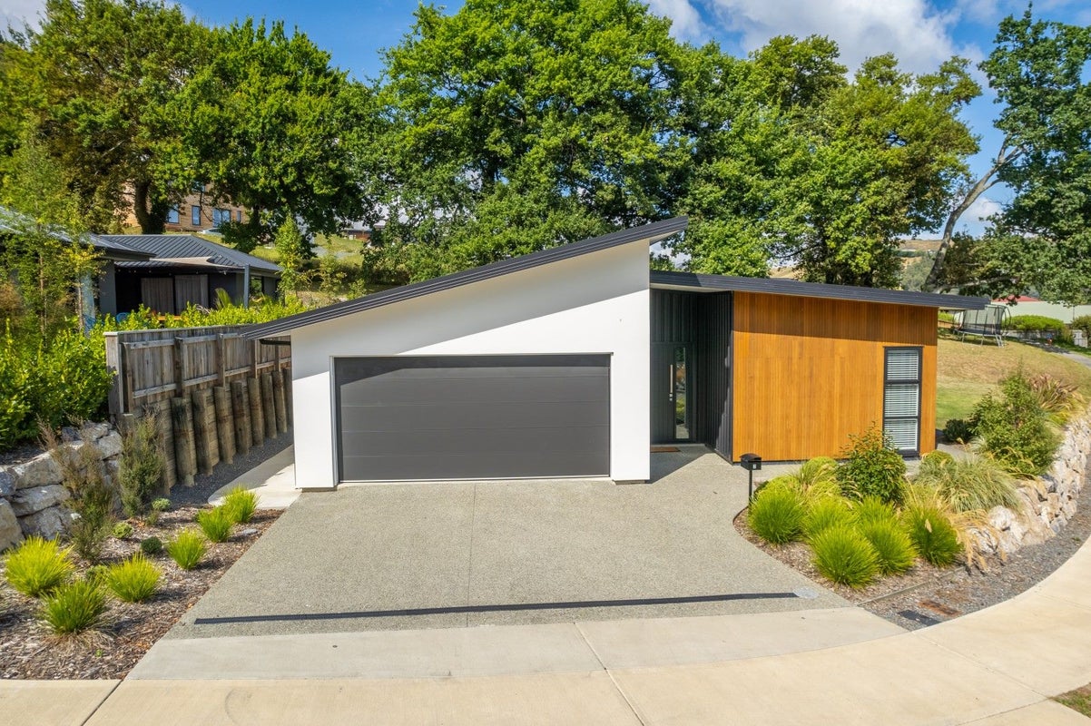 2 Grampian Oaks Lane, Nelson South, Nelson - Carousel 2