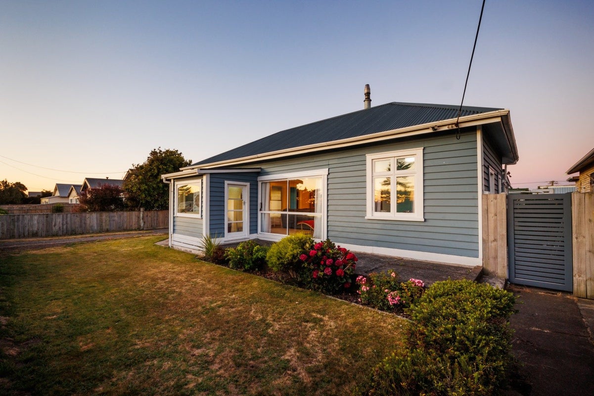 141 Seabury Avenue, Foxton Beach, Foxton - Carousel 2