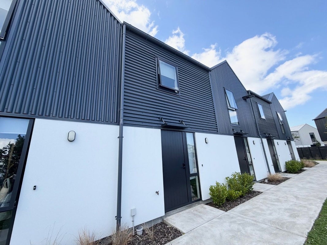 4/45 Dickens Street, Addington, Christchurch - Carousel 1