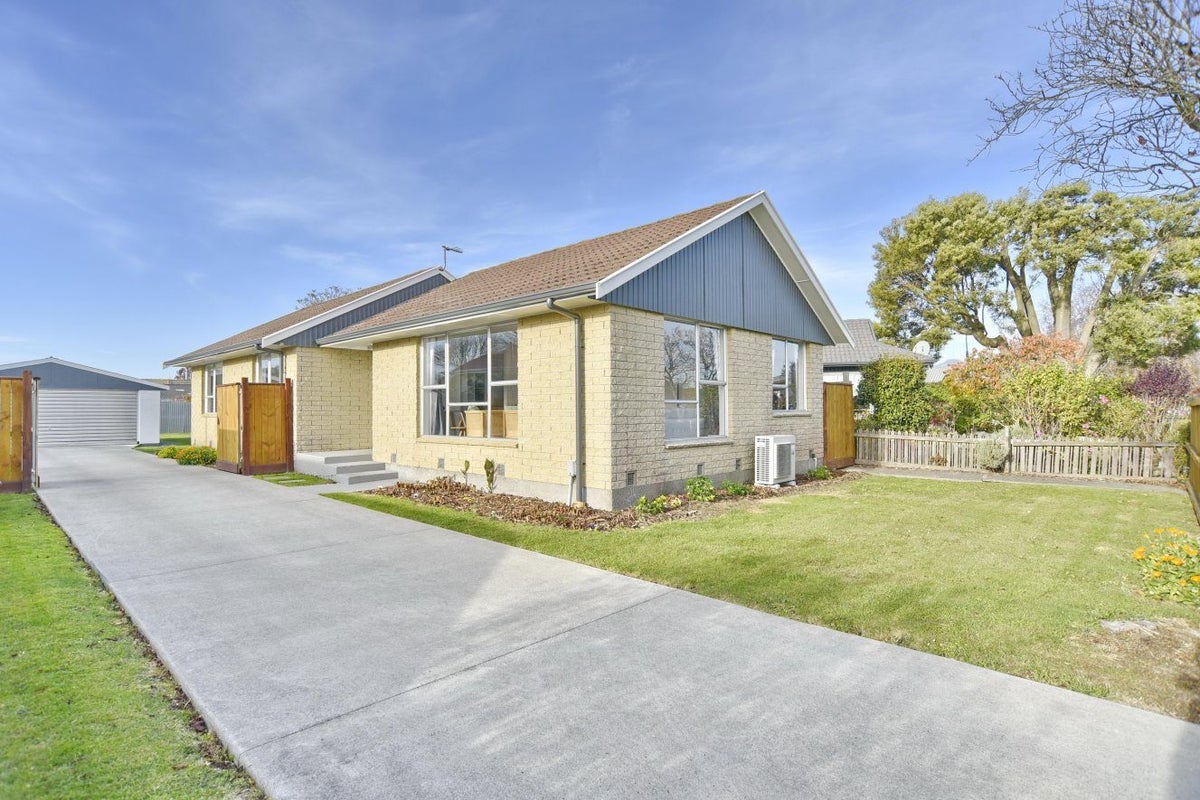 216 Hendersons Road, Hoon Hay, Christchurch - Carousel 1