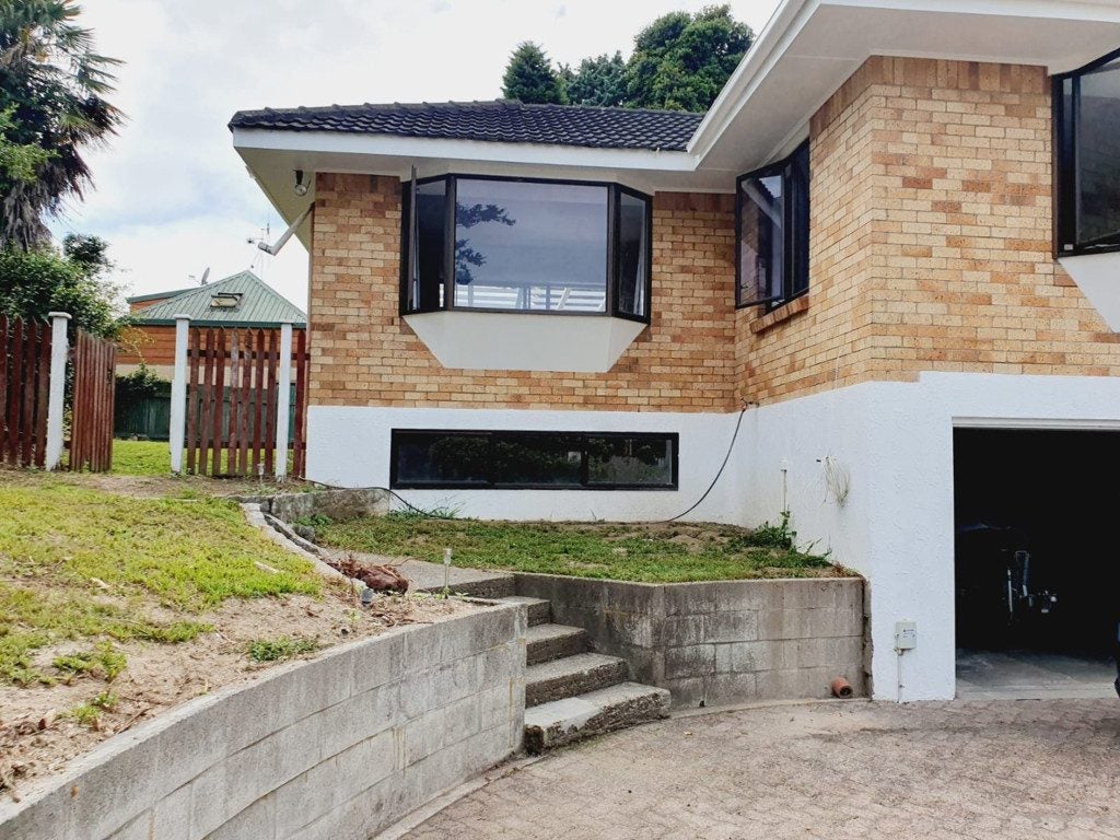 10 Kelvin Place, Hamilton East, Hamilton - Carousel 1