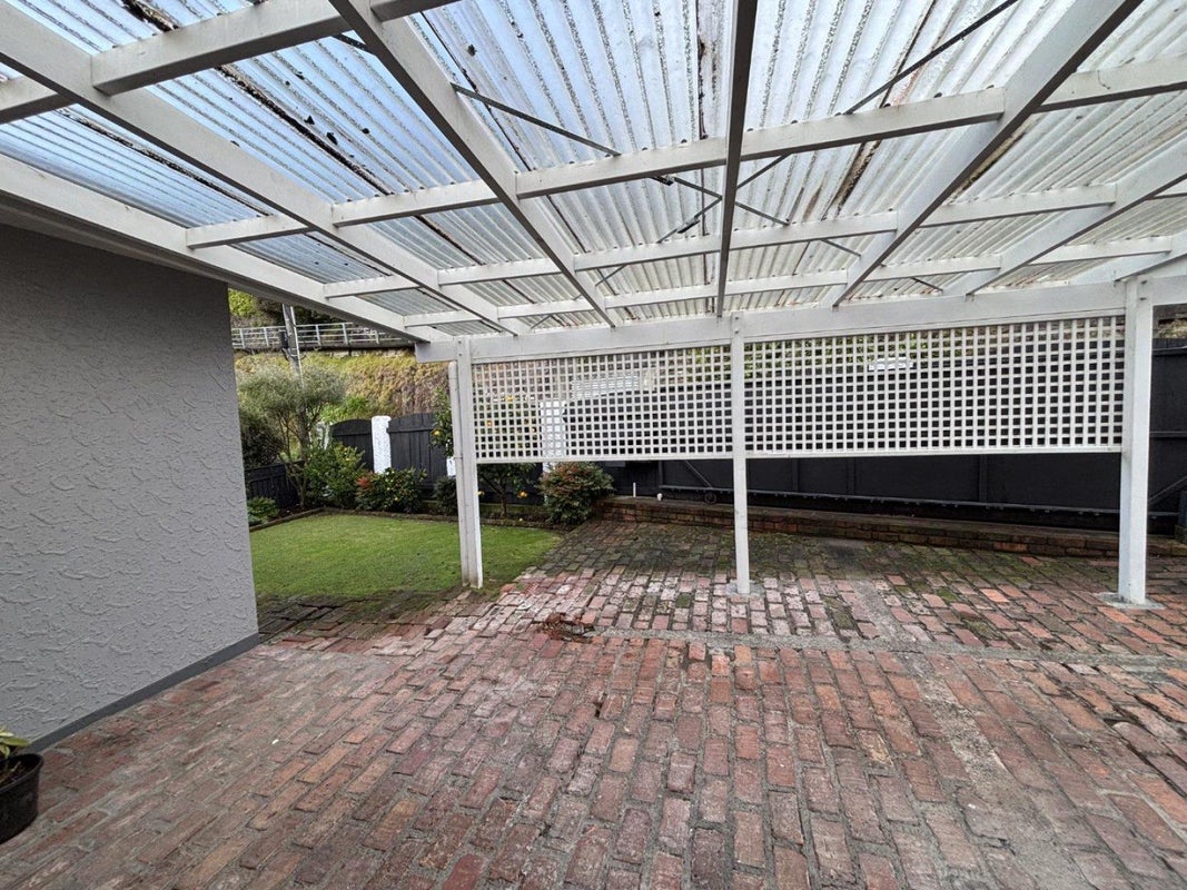 1 Durie Vale Road, Durie Hill, Whanganui - Carousel 21