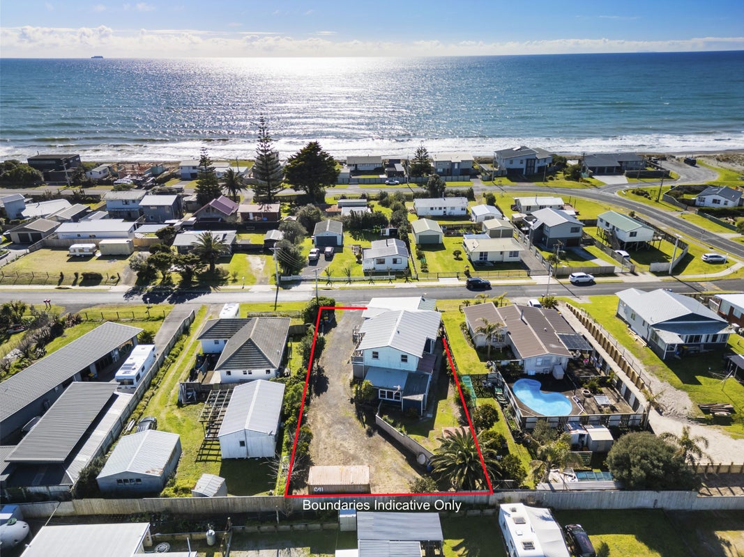 26 Costello Crescent, Pukehina, Te Puke - Carousel 1