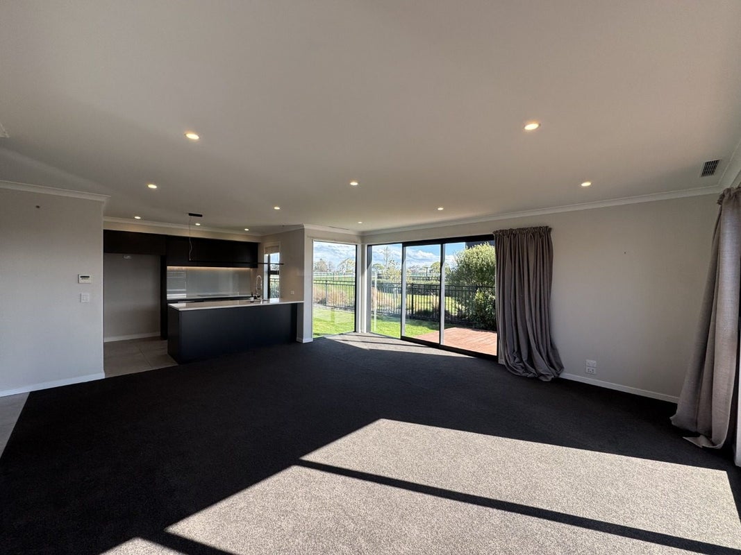 55 Manakura Street, Russley, Christchurch - Carousel 2
