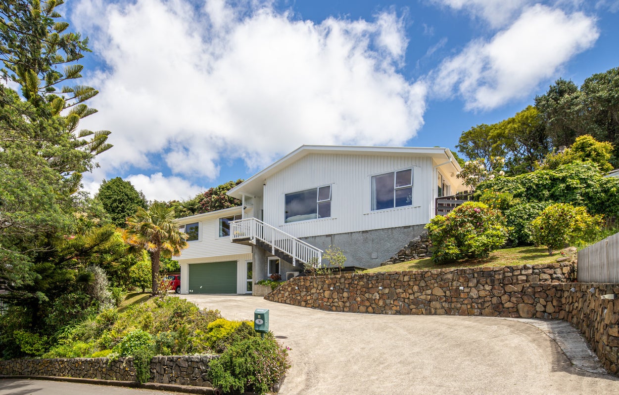 14 Chisbury Lane, Churton Park, Wellington - Carousel 1