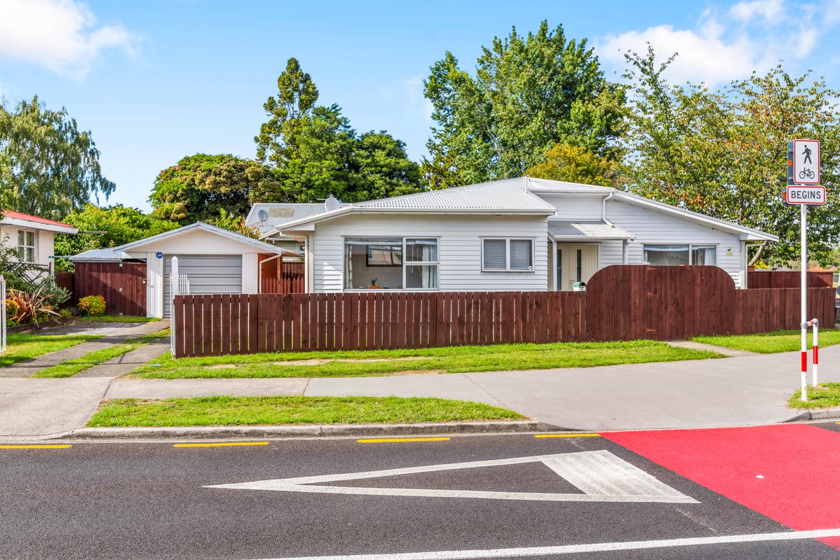58 Malfroy Road, Victoria, Rotorua - Carousel 1
