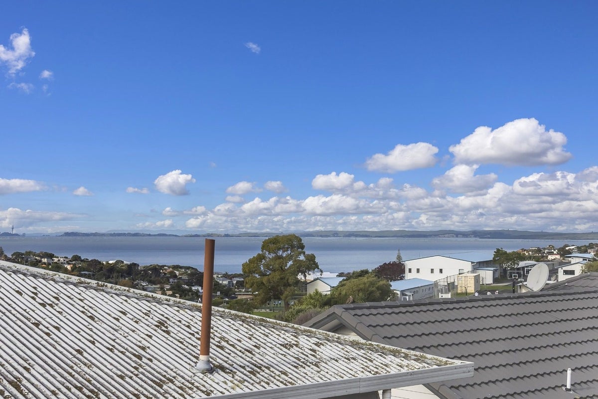 1C Tudor Place, Mairangi Bay, Auckland - Carousel 2