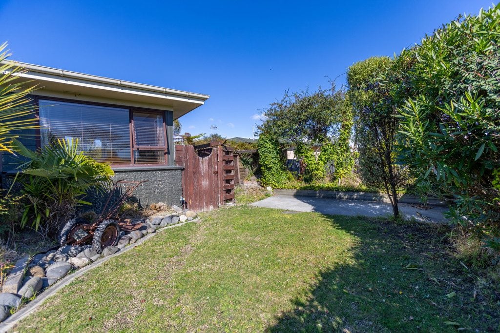 27 Lancaster Street, Tamatea, Napier - Carousel 28