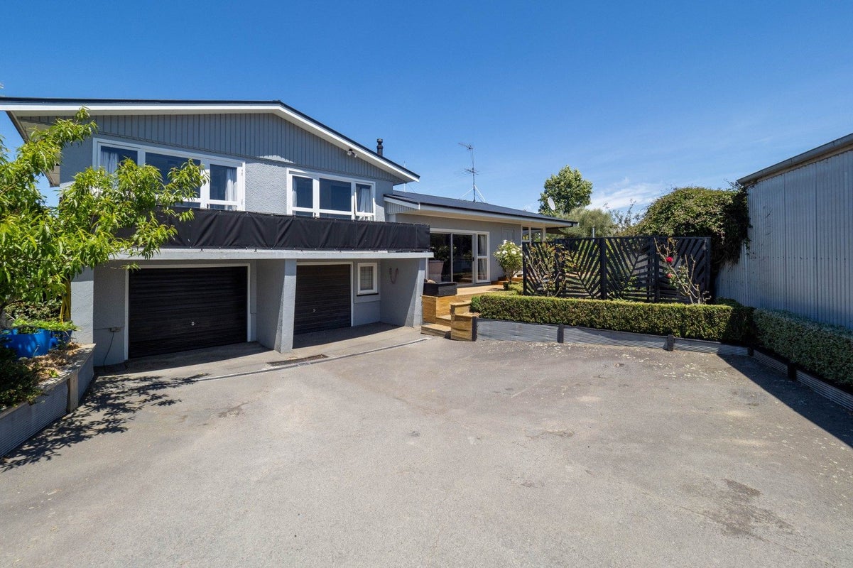28 Russell Avenue, Allenton, Ashburton - Carousel 1