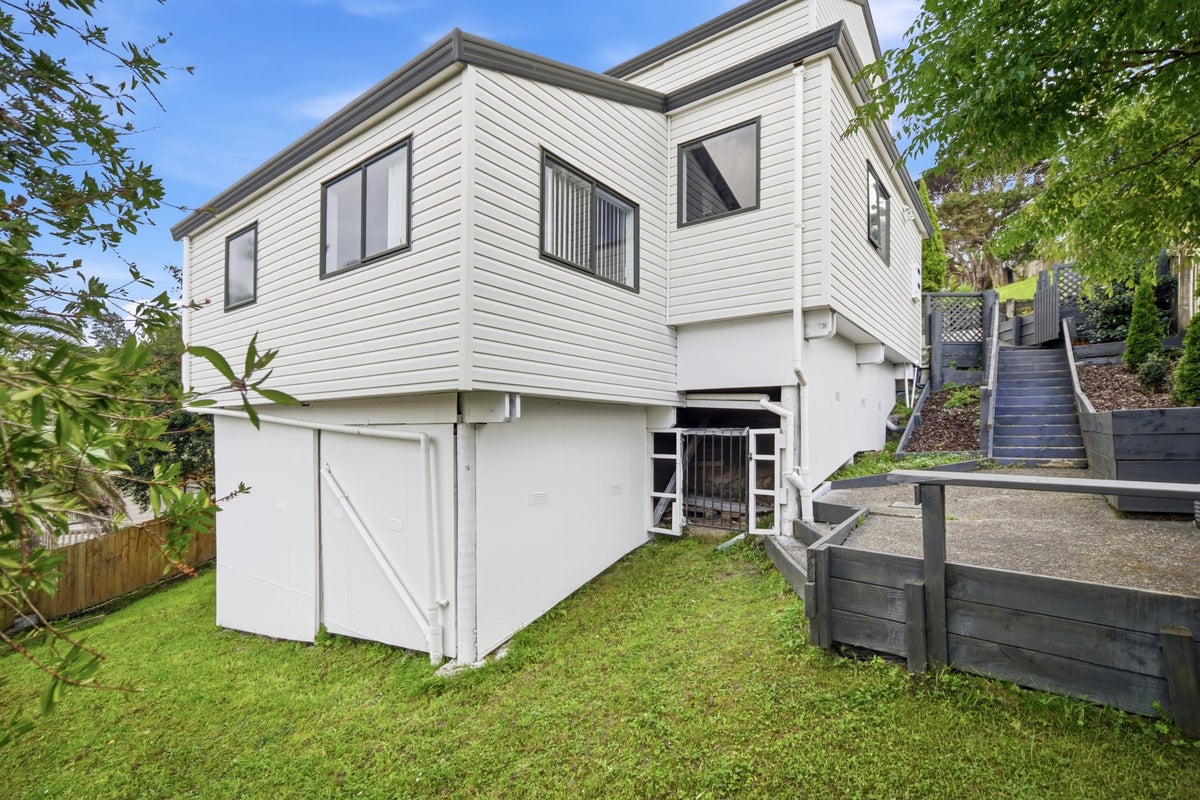 75 Girrahween Drive, Totara Vale, Auckland - Carousel 24
