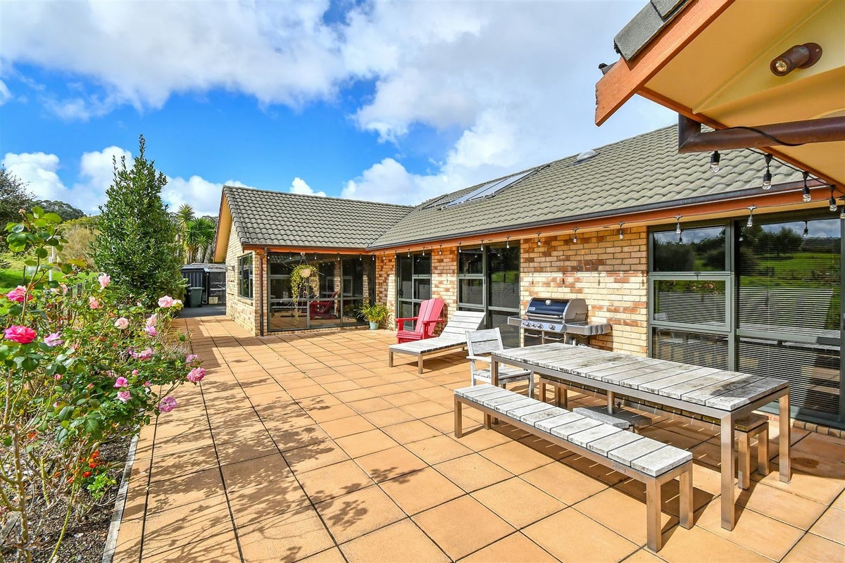 502 Ponga Road, Drury, Papakura - Carousel 2