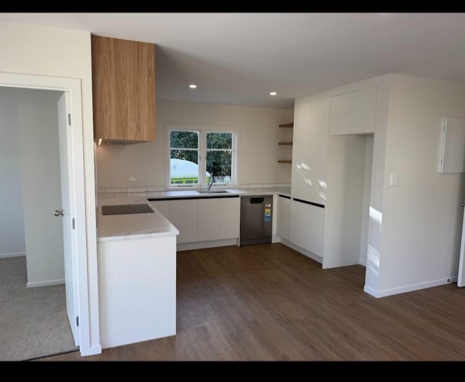 5a Levesque Street, Birkdale, North Shore City, Auckland - Carousel 2