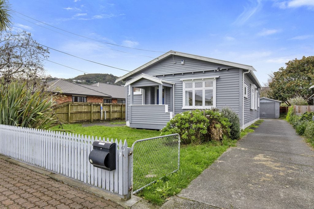 7 Montague Street, Alicetown, Lower Hutt, Wellington - Carousel 2