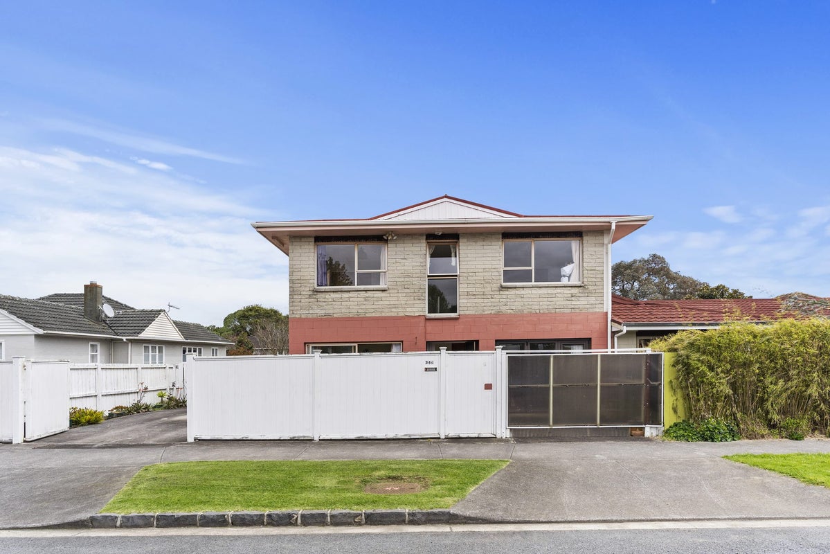 34C Harbutt Avenue, Mount Albert, Auckland - Carousel 1