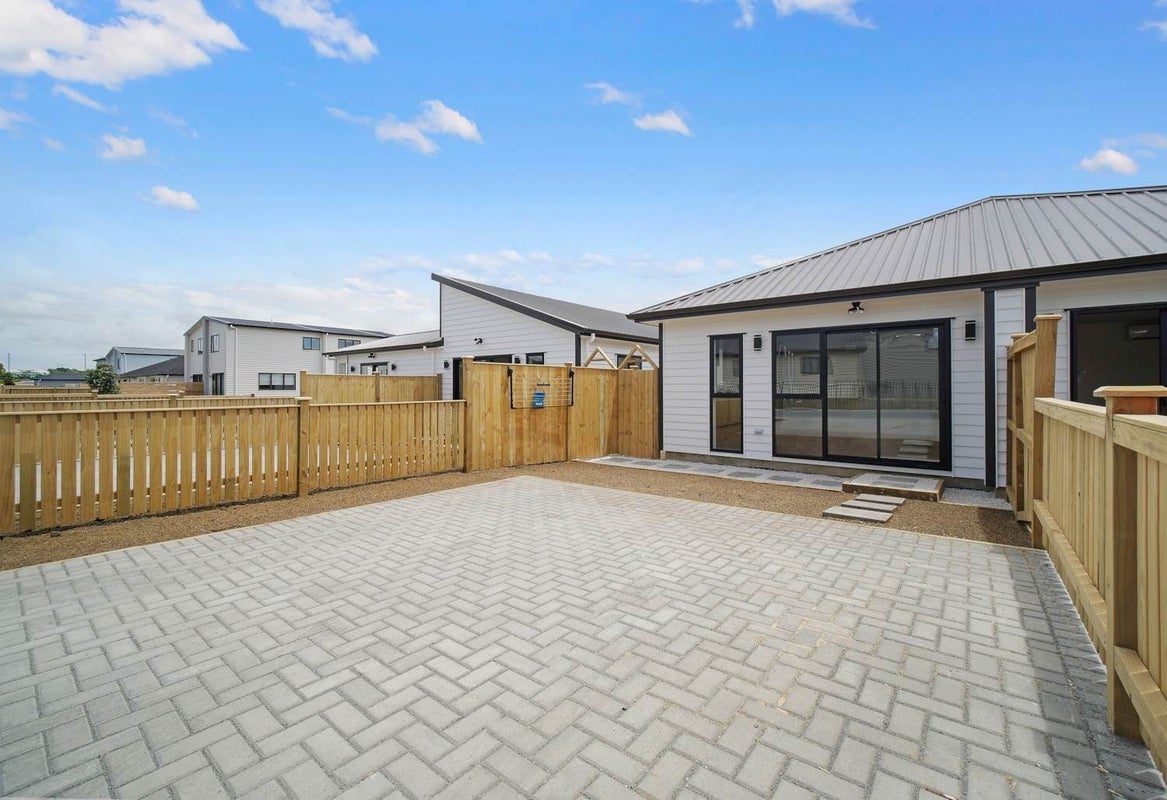 20 Auranga Drive, Karaka, Papakura - Carousel 10