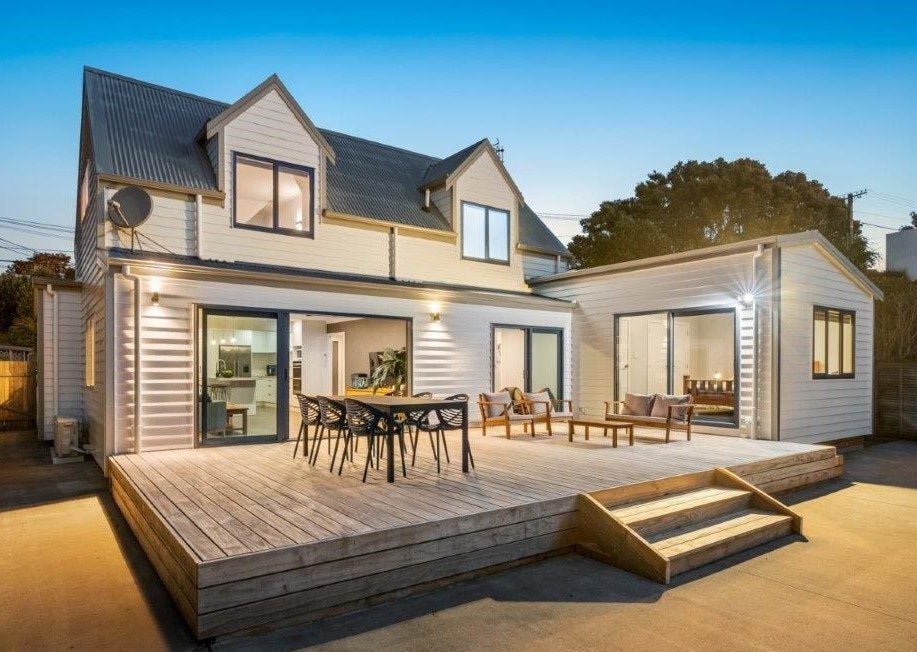 5 Falla Street, Paraparaumu Beach, Paraparaumu - Carousel 1