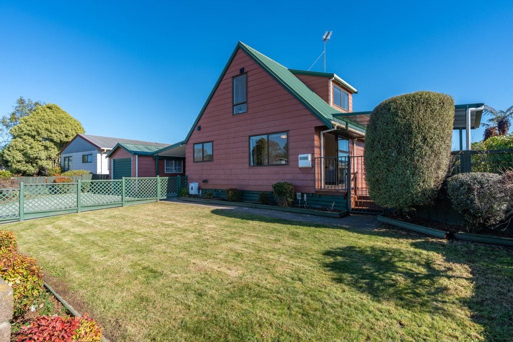 6 Bartholomew Drive, Nawton, Hamilton - Carousel 1