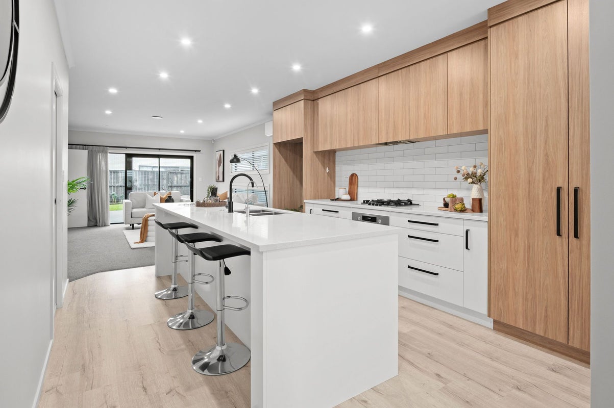 36 Capper Crescent, Chartwell, Hamilton - Carousel 2
