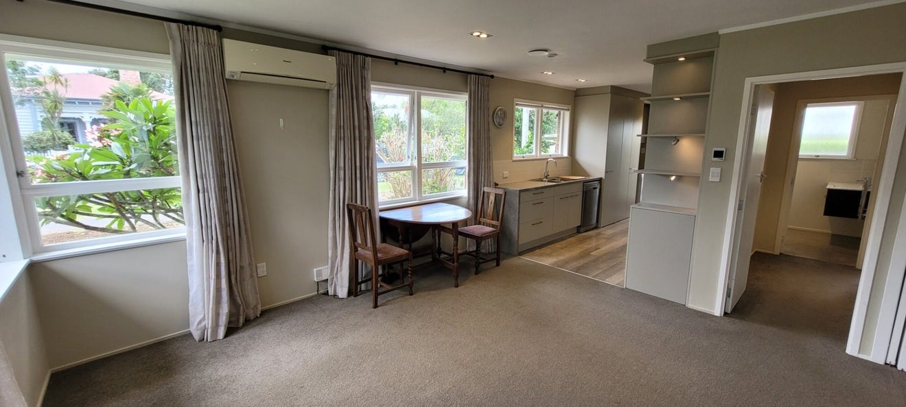 1/179 Victoria Road, Devonport, Auckland - Carousel 2
